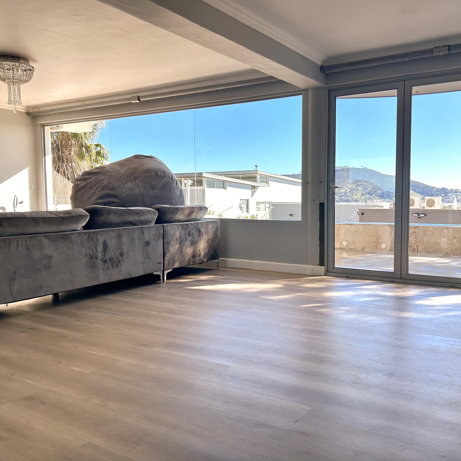 Aurora II Juliet LVT installed in a Cape Town home